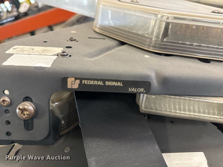 image for item EG6843 Federal Signal Valor light bars