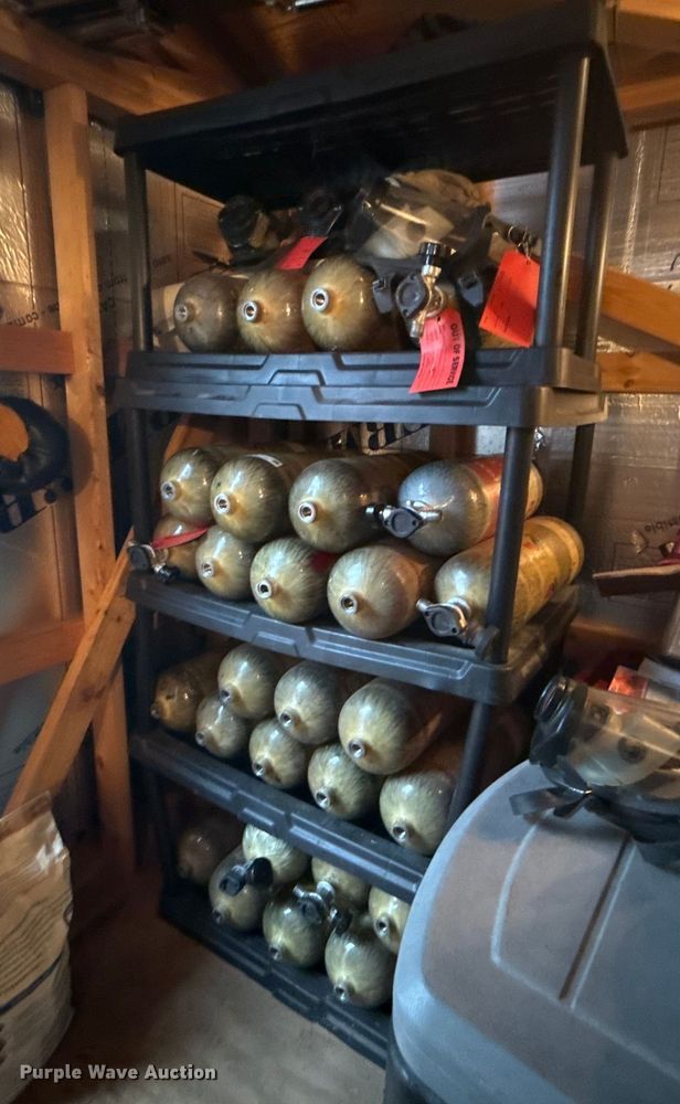 image for item EG7920 (29) SCBA tanks