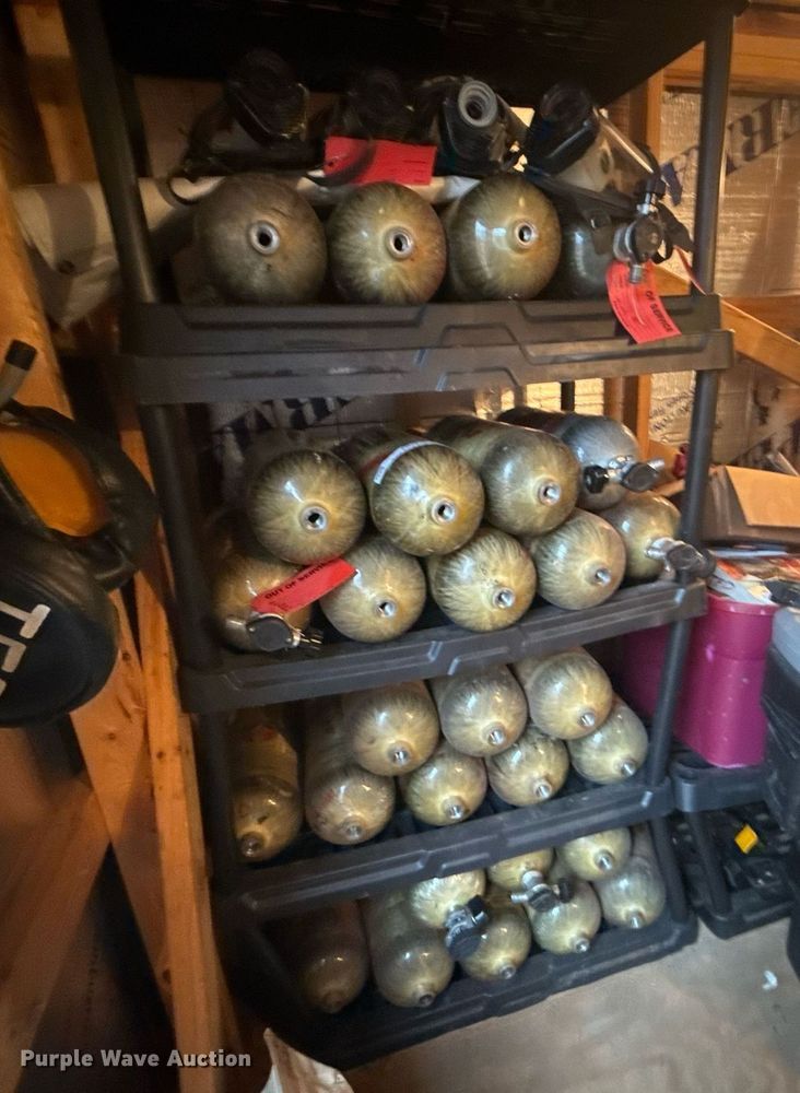 image for item EG7920 (29) SCBA tanks