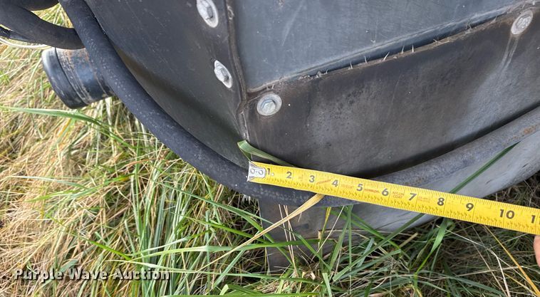 image for item EG7924 2010 Elgin Pelican street sweeper