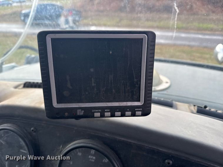 image for item EG7924 2010 Elgin Pelican street sweeper