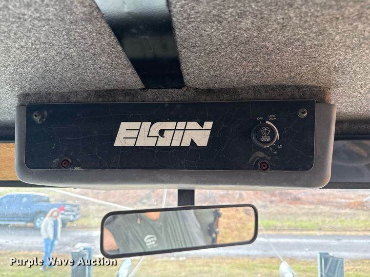 image for item EG7924 2010 Elgin Pelican street sweeper