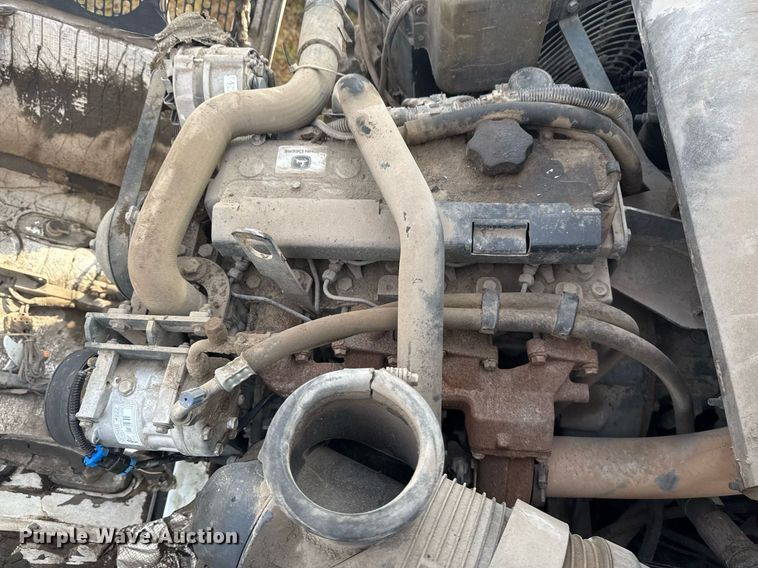 image for item EG7924 2010 Elgin Pelican street sweeper