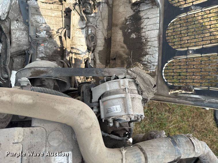 image for item EG7924 2010 Elgin Pelican street sweeper