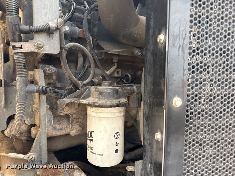 image for item EG7924 2010 Elgin Pelican street sweeper