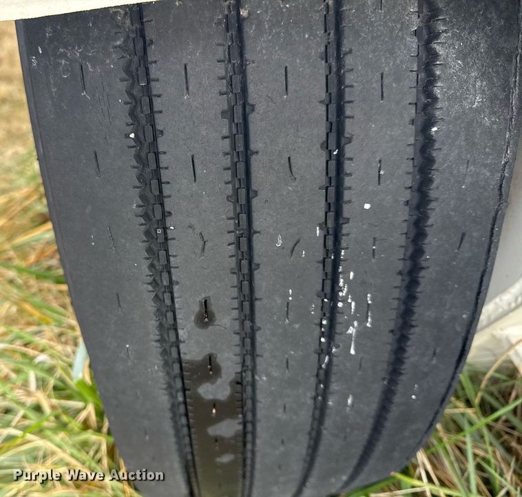 image for item EG7924 2010 Elgin Pelican street sweeper