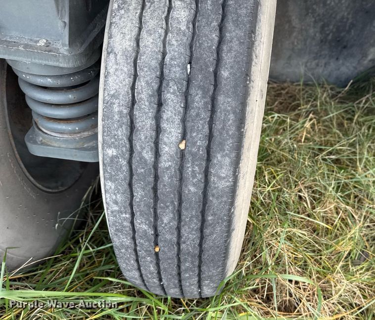 image for item EG7924 2010 Elgin Pelican street sweeper