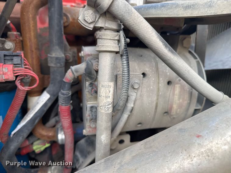 image for item EG7929 2014 Freightliner Business Class M2 truck cab and chassis