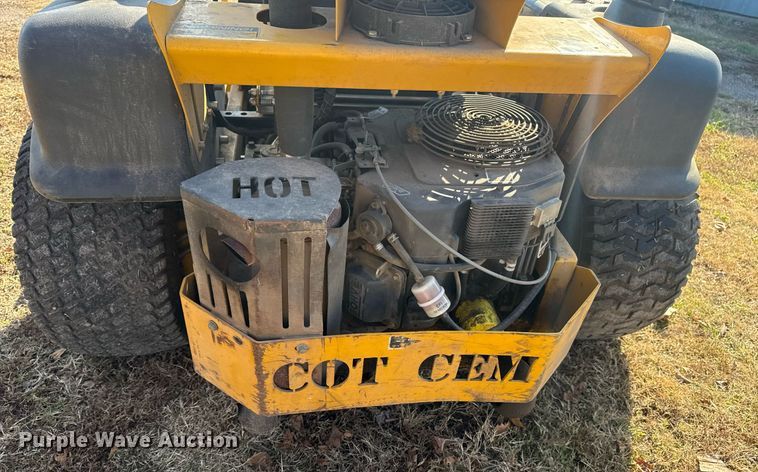 image for item EG7931 2008 Hustler Super Z ZTR lawn mower