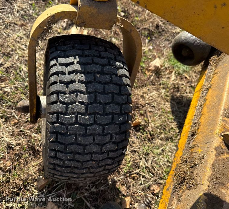 image for item EG7931 2008 Hustler Super Z ZTR lawn mower