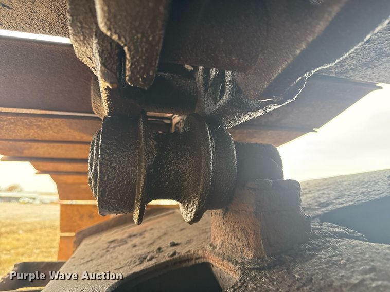 image for item EG7934 2005 John Deere 200C LC excavator