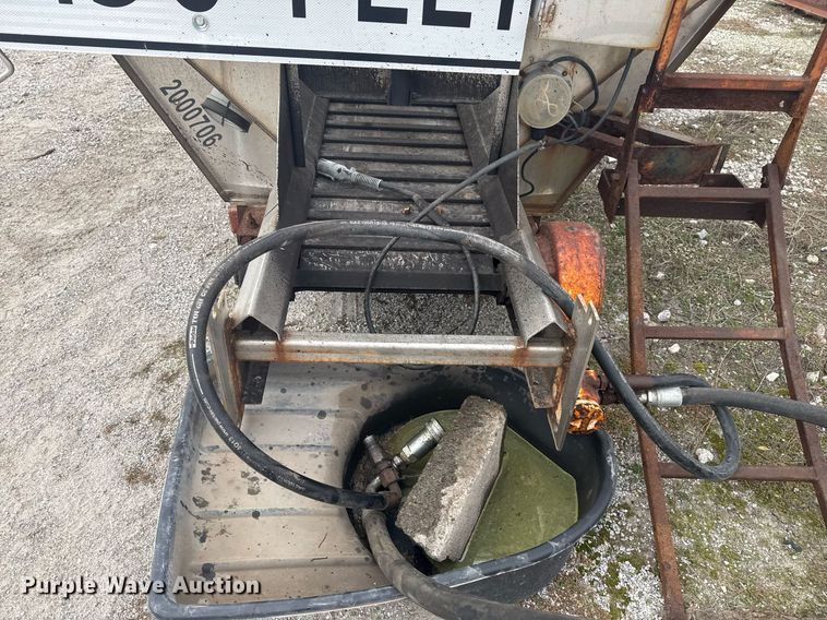 image for item EG7935 Swenson  spreader