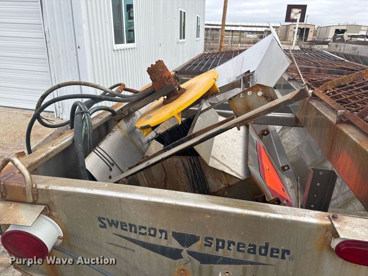 image for item EG7937 Swenson spreader