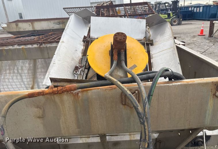 image for item EG7937 Swenson spreader