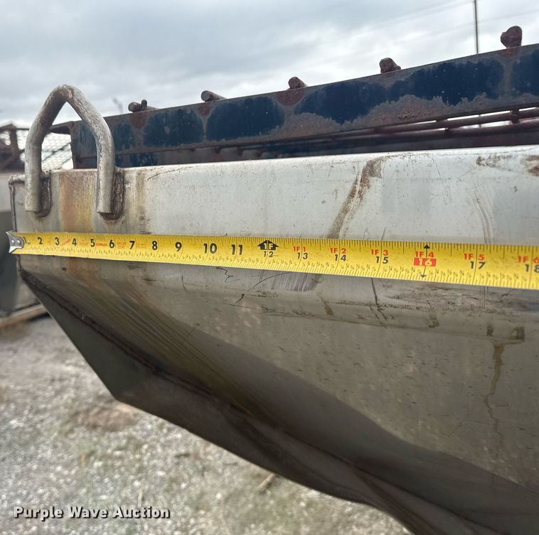 image for item EG7937 Swenson spreader