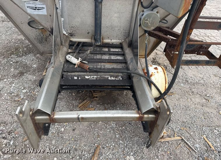 image for item EG7938 Swenson spreader