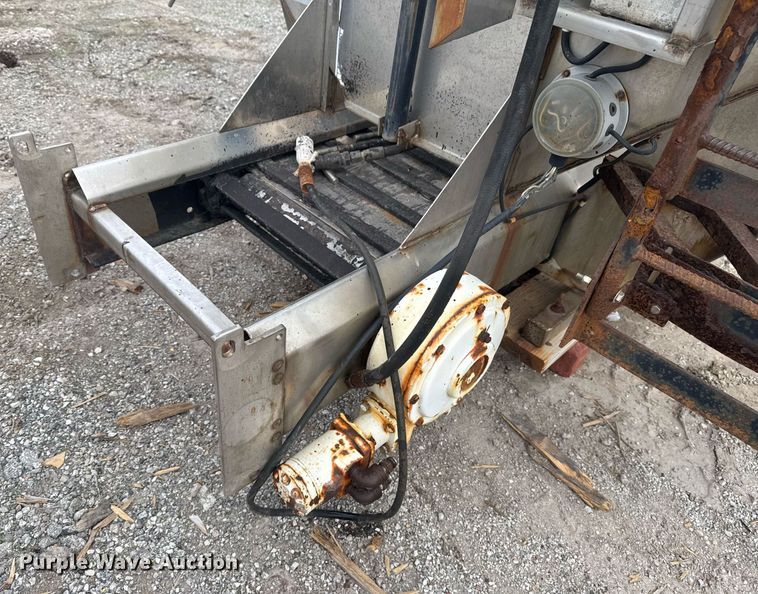 image for item EG7938 Swenson spreader