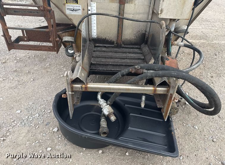 image for item EG7939 Swenson spreader