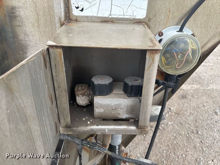 image for item EG7939 Swenson spreader