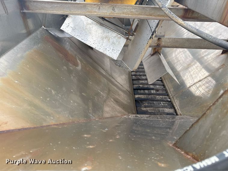 image for item EG7939 Swenson spreader