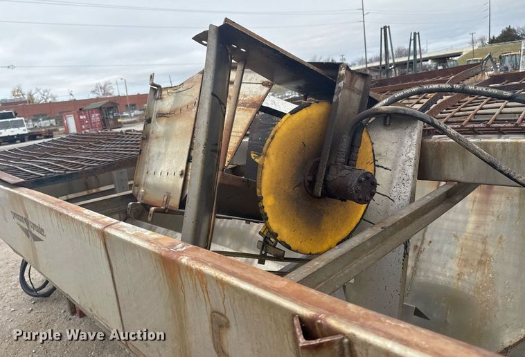 image for item EG7939 Swenson spreader