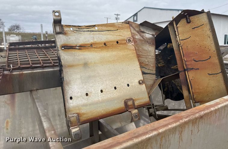 image for item EG7939 Swenson spreader