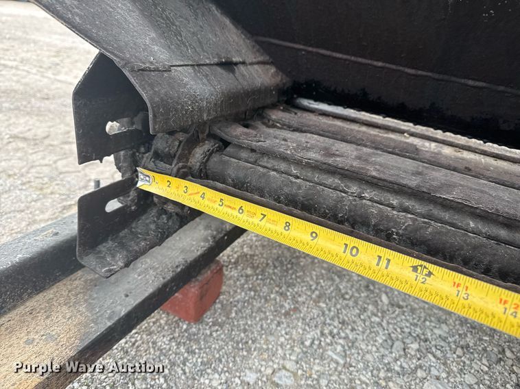 image for item EG7939 Swenson spreader