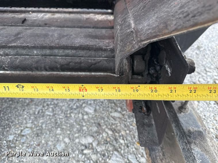 image for item EG7939 Swenson spreader