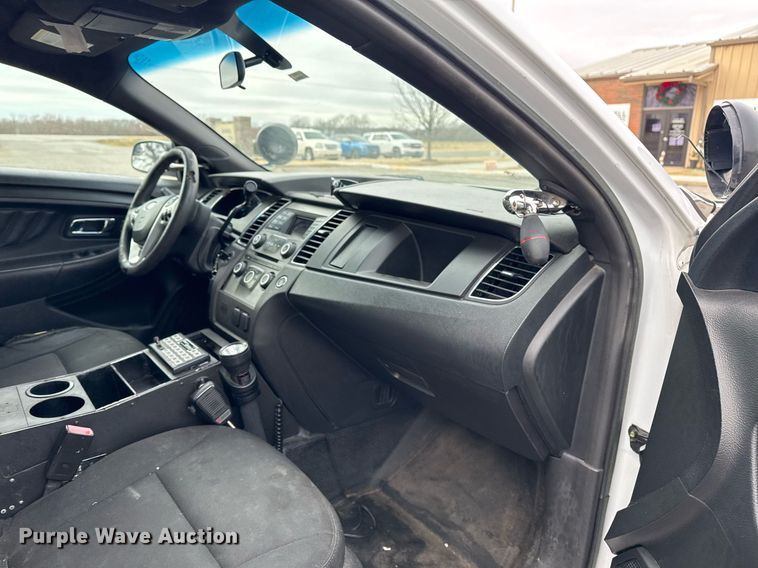 image for item EG7944 2015 Ford Taurus Police Interceptor