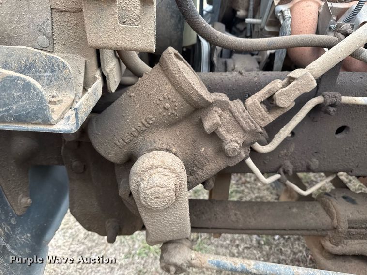 image for item EG7946 2000 Chevrolet C7 dump truck