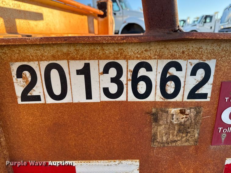 image for item EG7947 2013 Overbilt equipment trailer