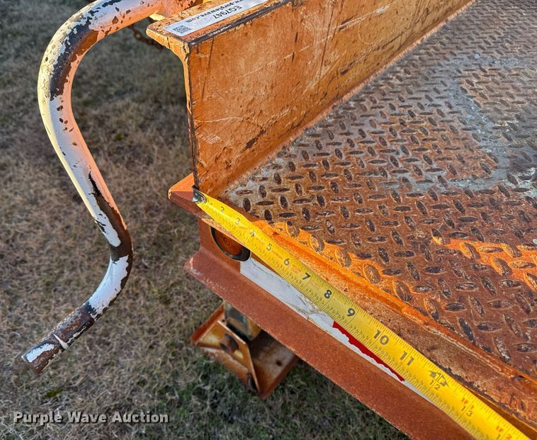 image for item EG7947 2013 Overbilt equipment trailer