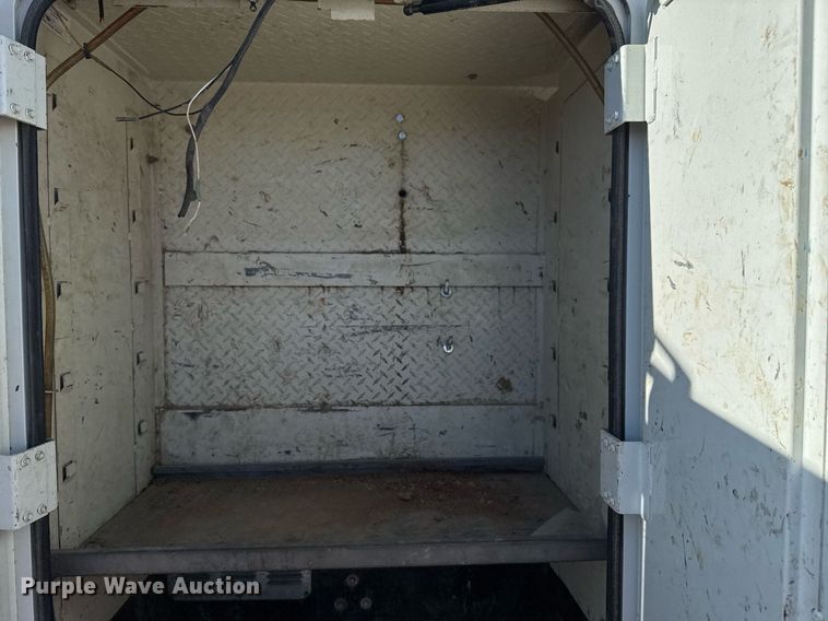 image for item EG7948 2009 International 4400 utility / service truck