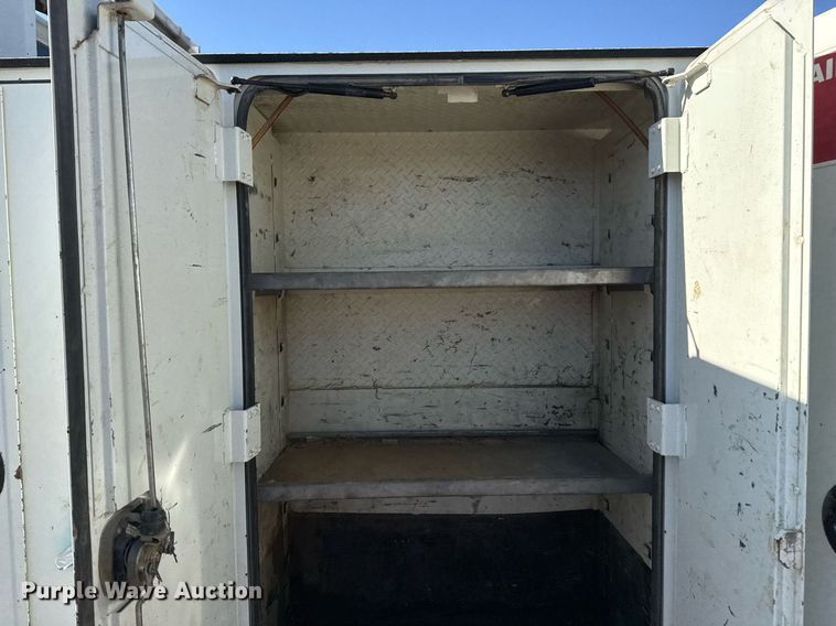 image for item EG7948 2009 International 4400 utility / service truck