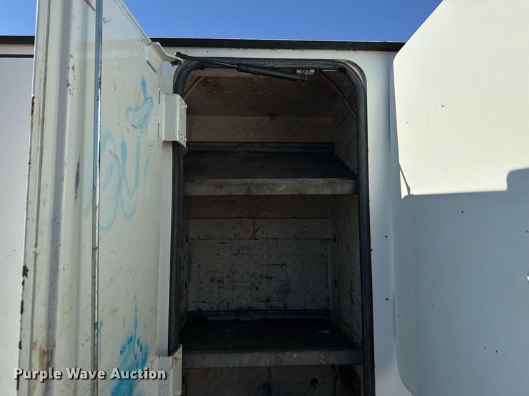 image for item EG7948 2009 International 4400 utility / service truck