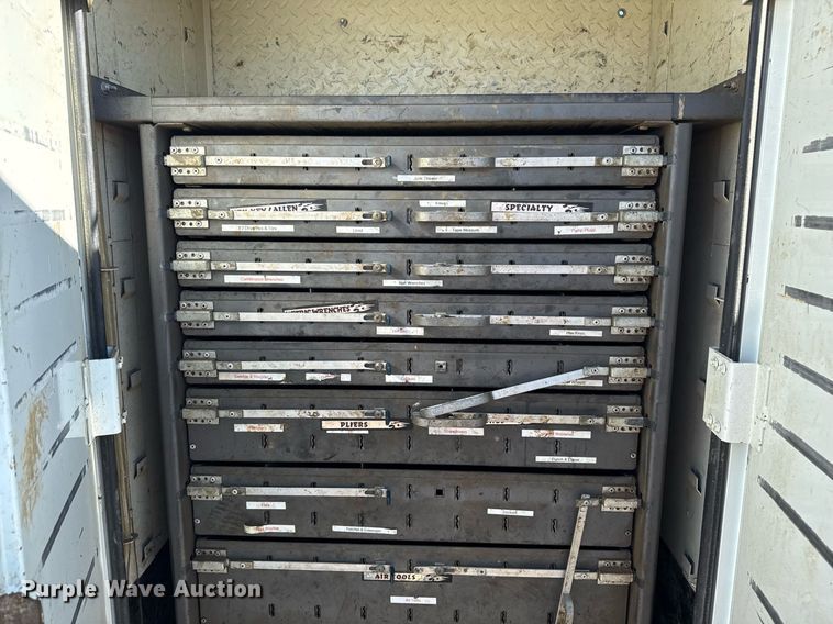 image for item EG7948 2009 International 4400 utility / service truck