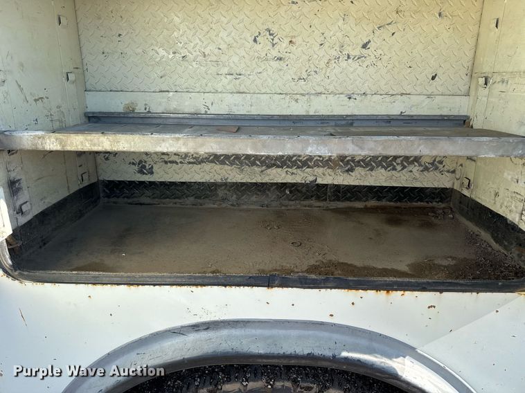 image for item EG7948 2009 International 4400 utility / service truck