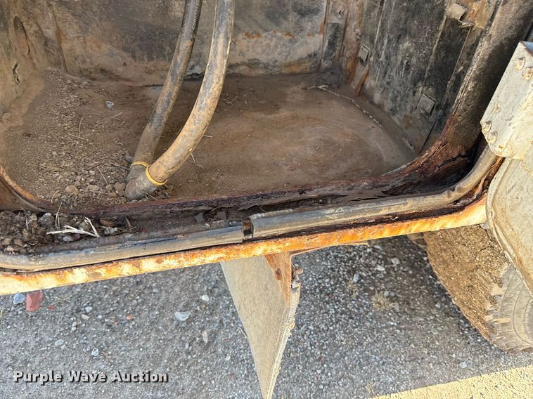 image for item EG7948 2009 International 4400 utility / service truck