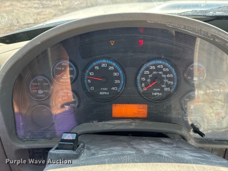 image for item EG7948 2009 International 4400 utility / service truck