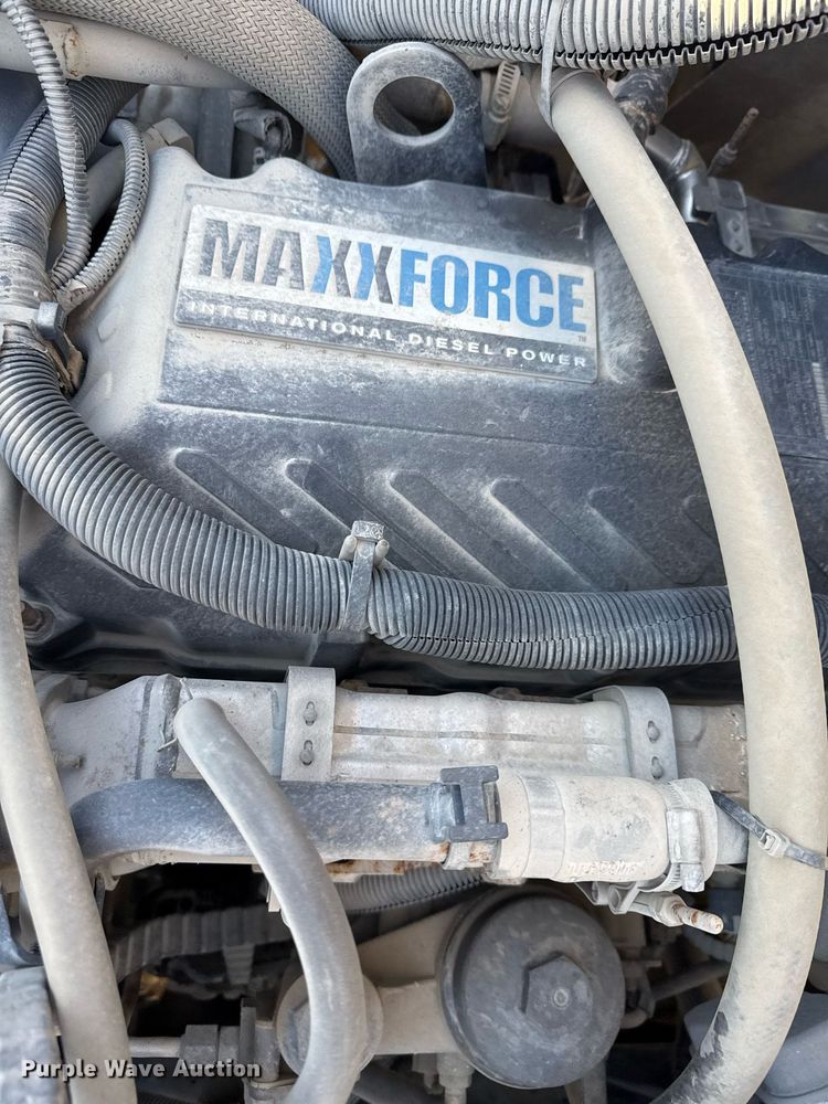 image for item EG7948 2009 International 4400 utility / service truck