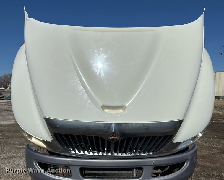 image for item EG7948 2009 International 4400 utility / service truck