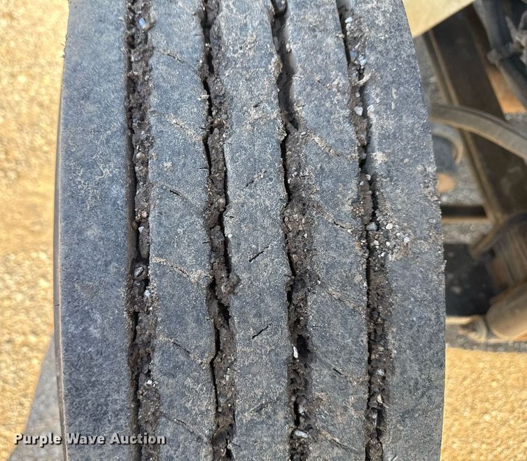 image for item EG7948 2009 International 4400 utility / service truck