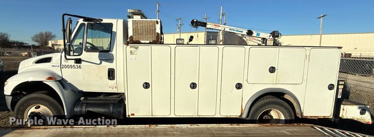 image for item EG7950 2009 International 4400 utility / service truck