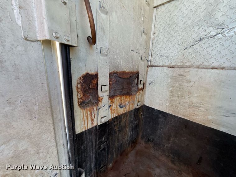 image for item EG7950 2009 International 4400 utility / service truck