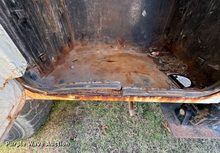 image for item EG7950 2009 International 4400 utility / service truck