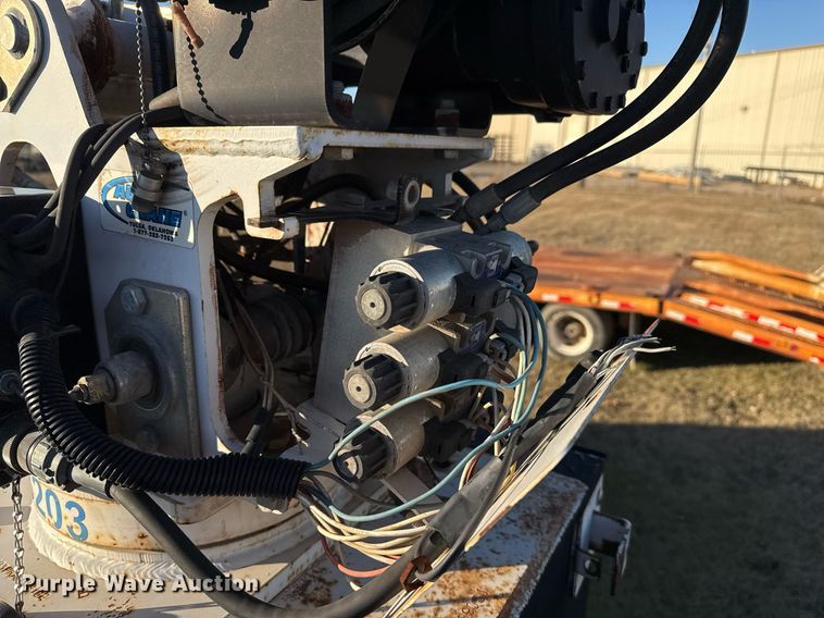 image for item EG7950 2009 International 4400 utility / service truck