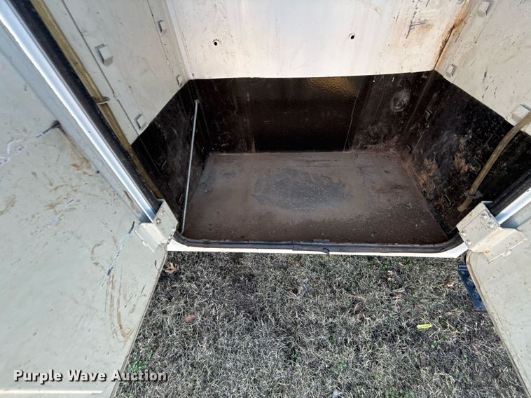 image for item EG7950 2009 International 4400 utility / service truck