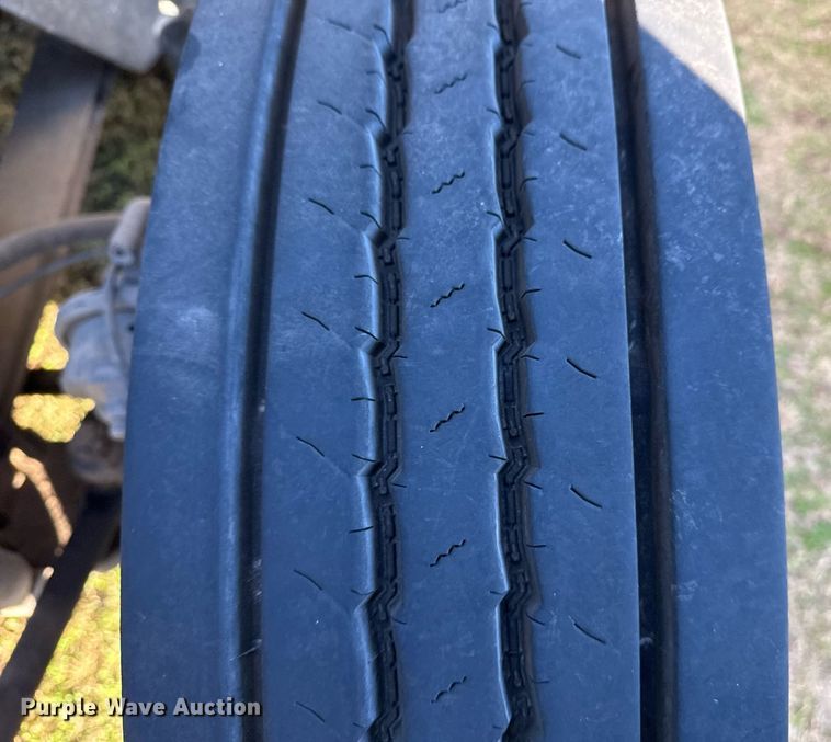 image for item EG7950 2009 International 4400 utility / service truck