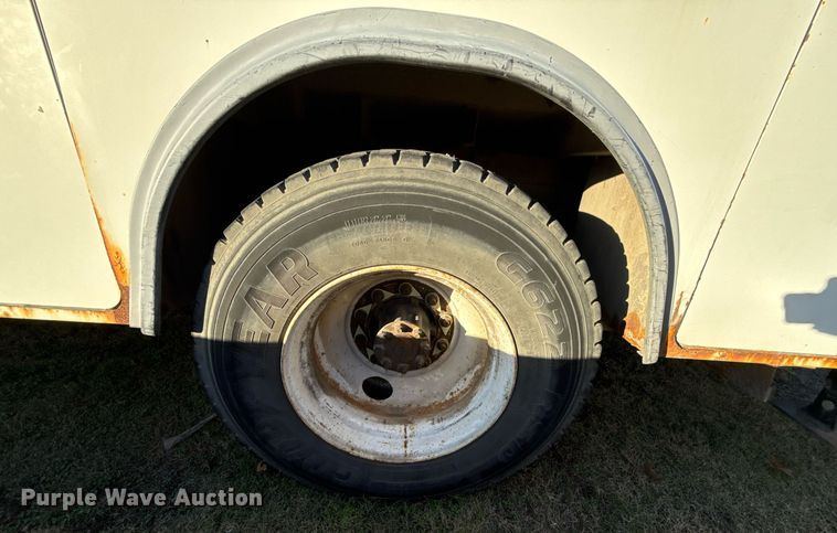 image for item EG7950 2009 International 4400 utility / service truck