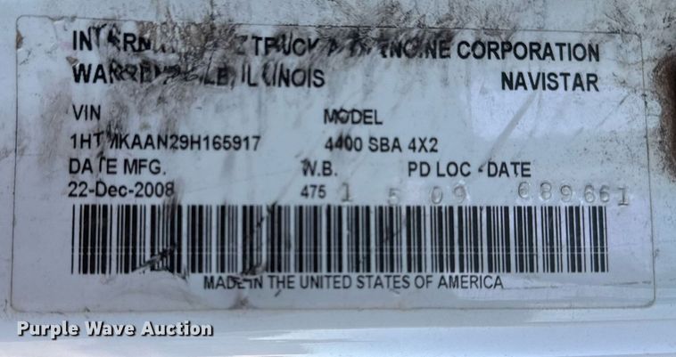 image for item EG7950 2009 International 4400 utility / service truck